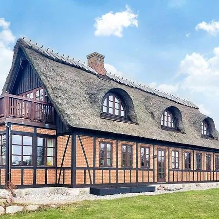 4 Star In * Bagenkop