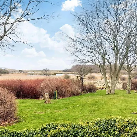 4 Star In בית נופש *